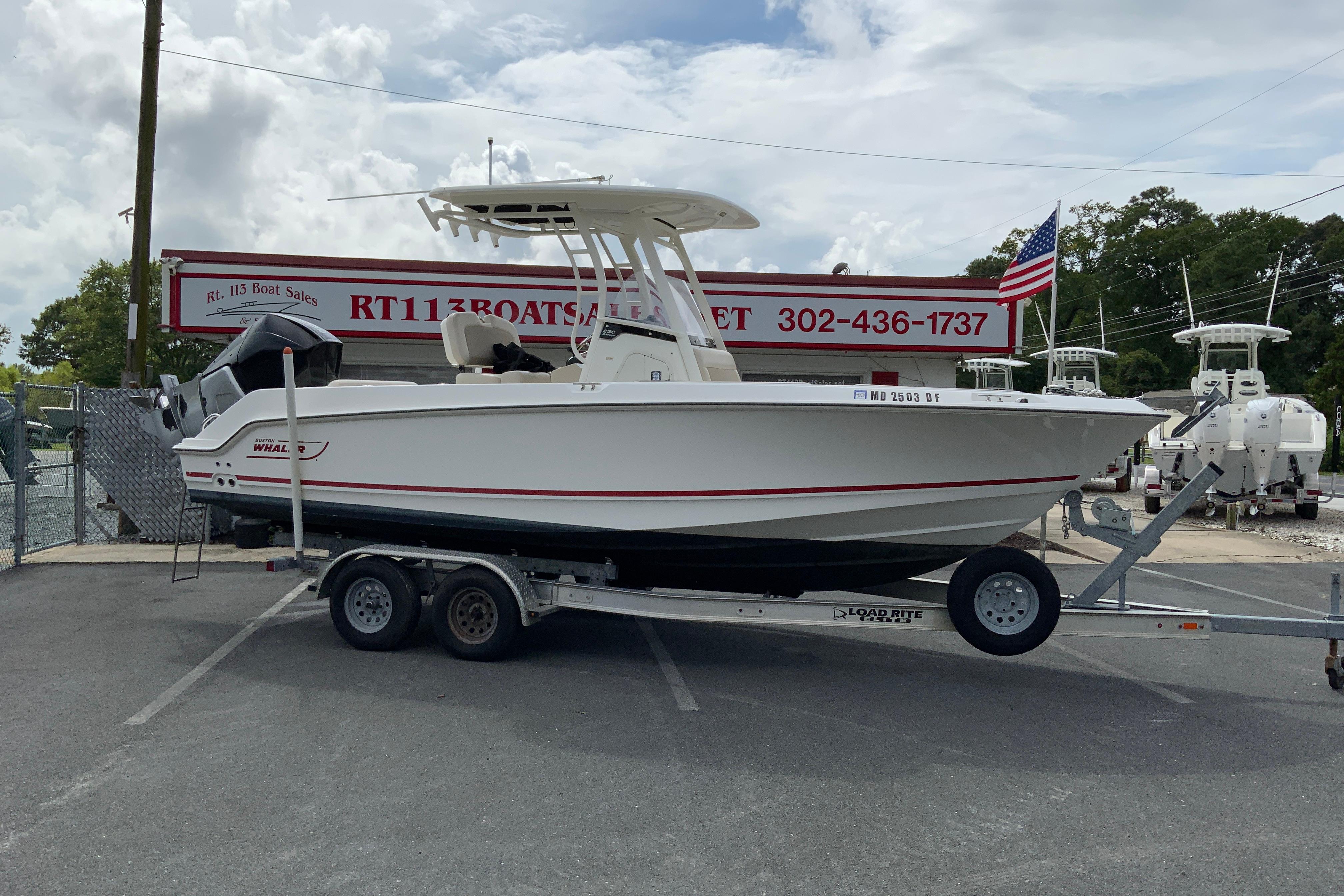 2019 Boston whaler 230 Outrage-1