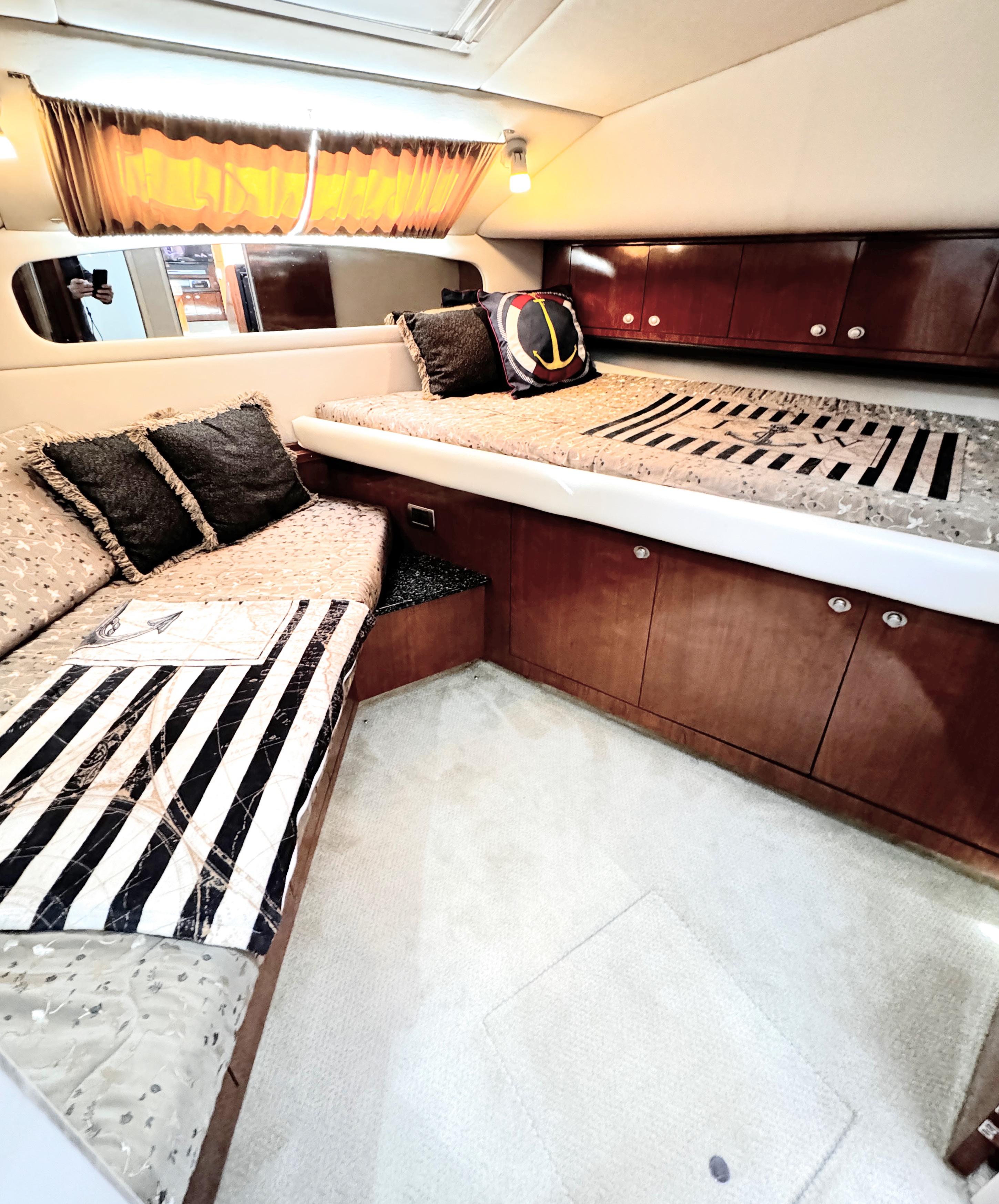 2004-sea-ray-390-motor-yacht-power-9747400-976200803-0-040420251016-34