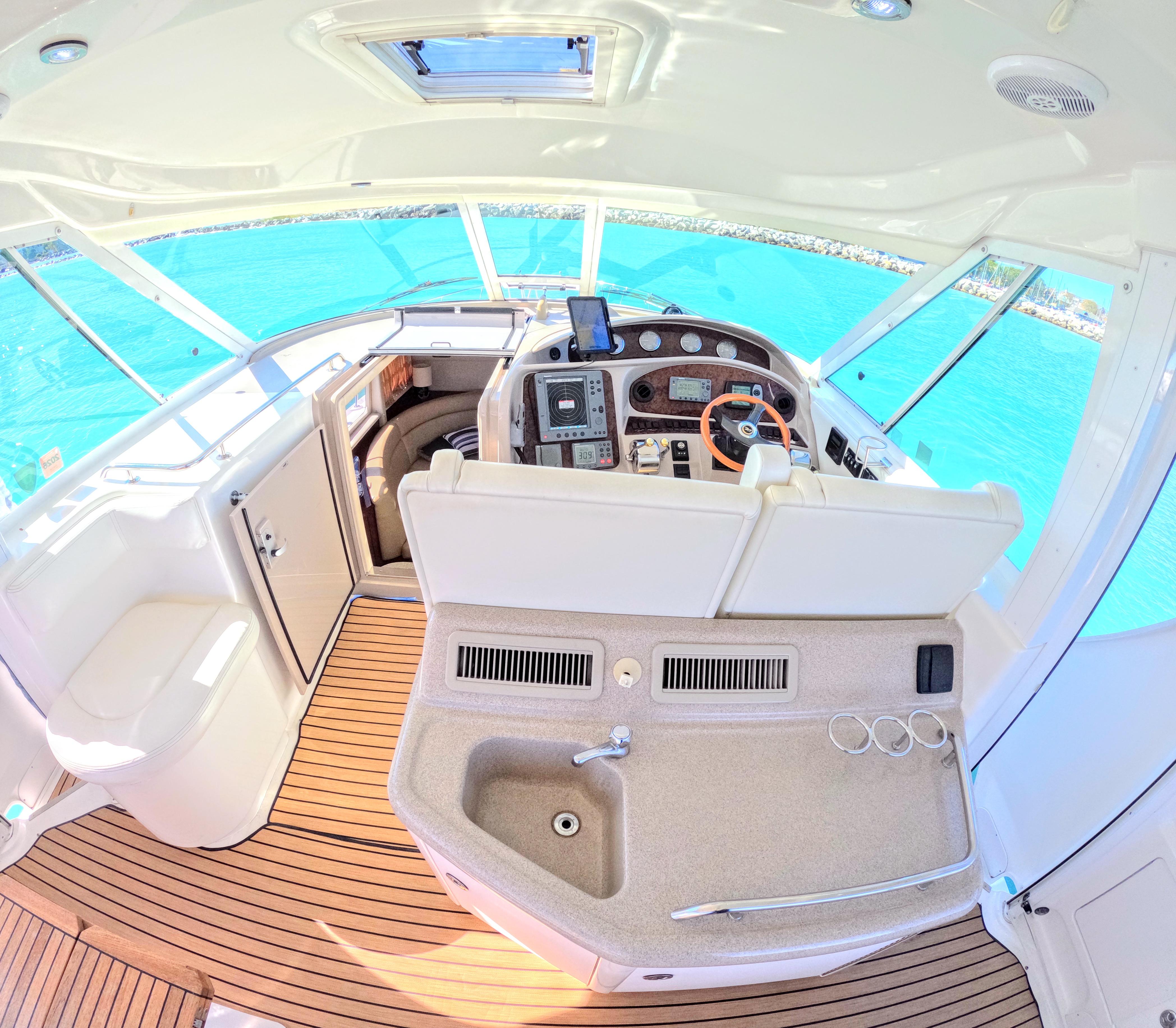 2004-sea-ray-390-motor-yacht-power-9747400-976206422-0-040420251218-1