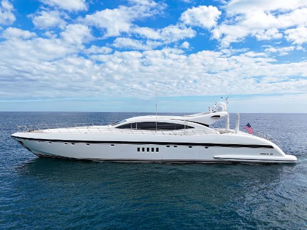 Photo of 2002 Mangusta 108'