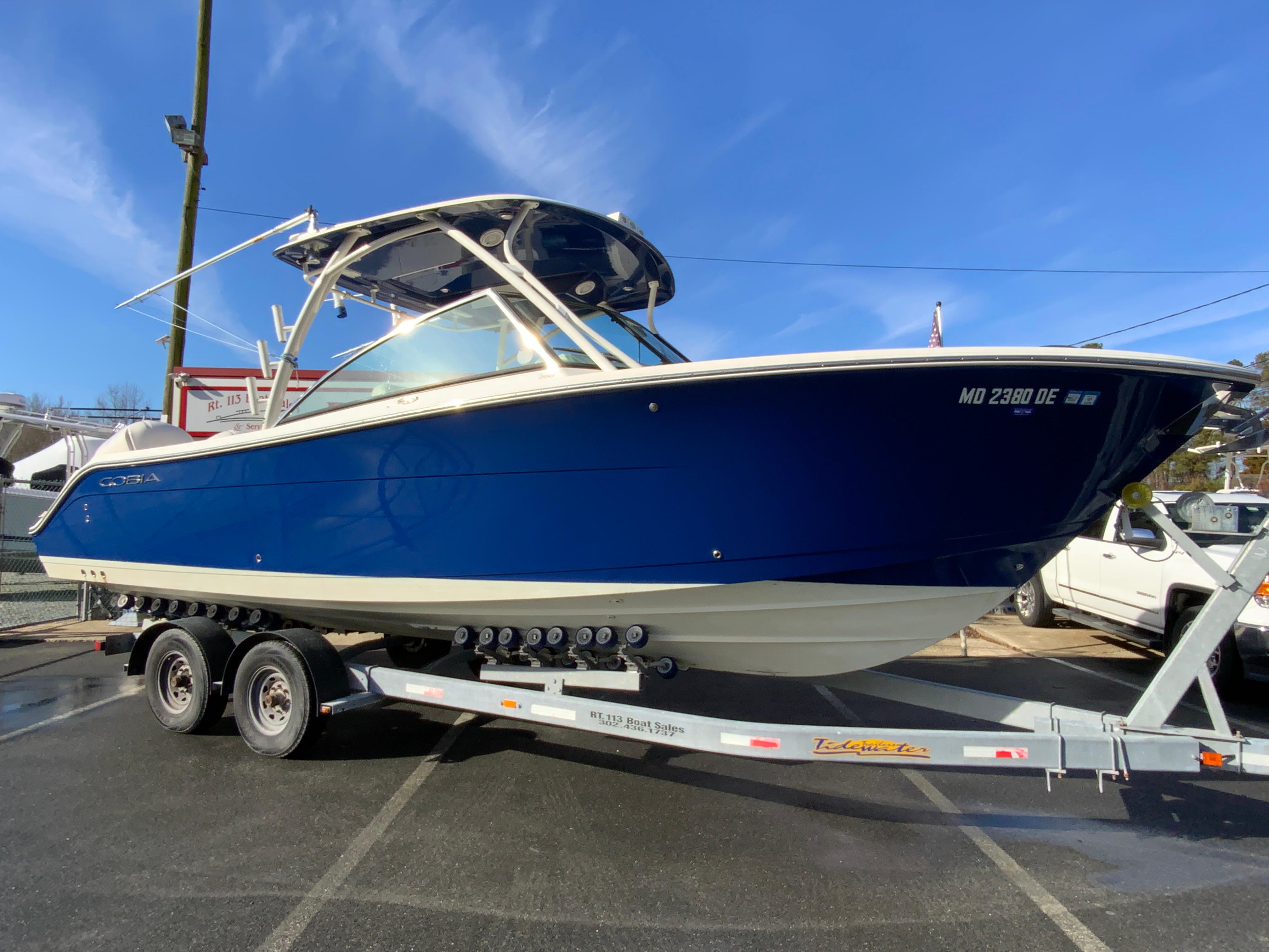 2019 Cobia 280 Dual Console-2