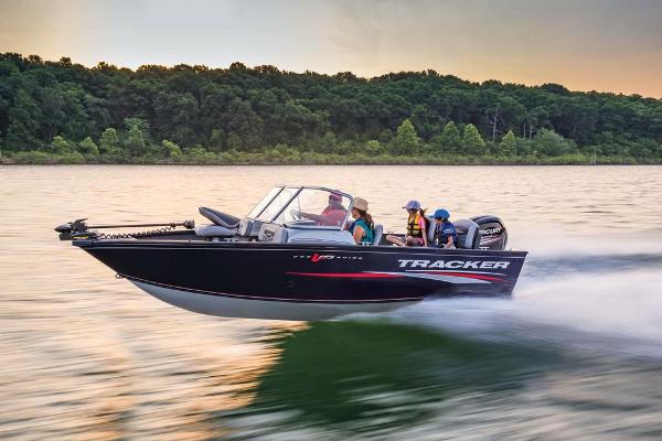 2019 Tracker Boats boat for sale, model of the boat is Pro Guide V-175 Combo & Image # 9 of 21
