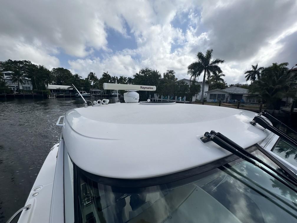 2008 Tiara 3500 Sovran