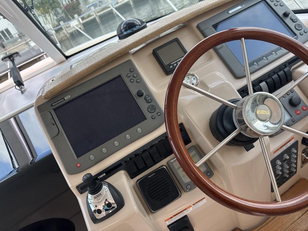2008 Tiara 3500 Sovran
