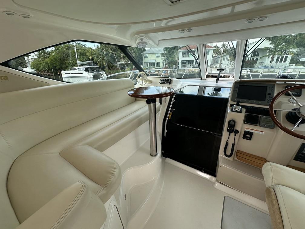 2008 Tiara 3500 Sovran