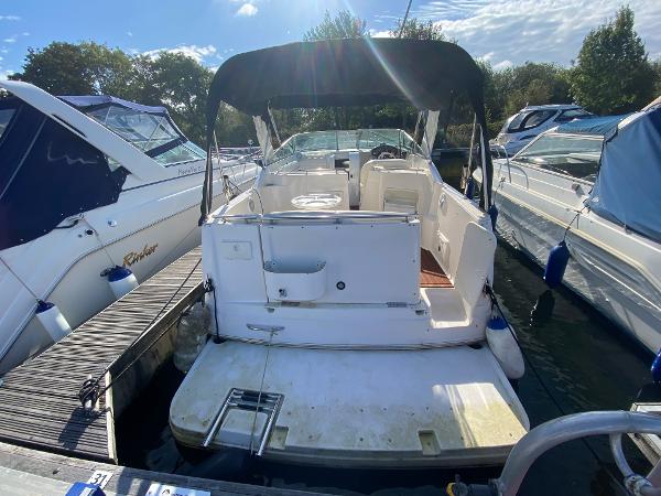 2002 Rinker 270 Fiesta Vee