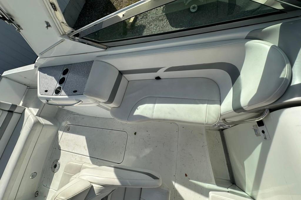 Boat image 10
