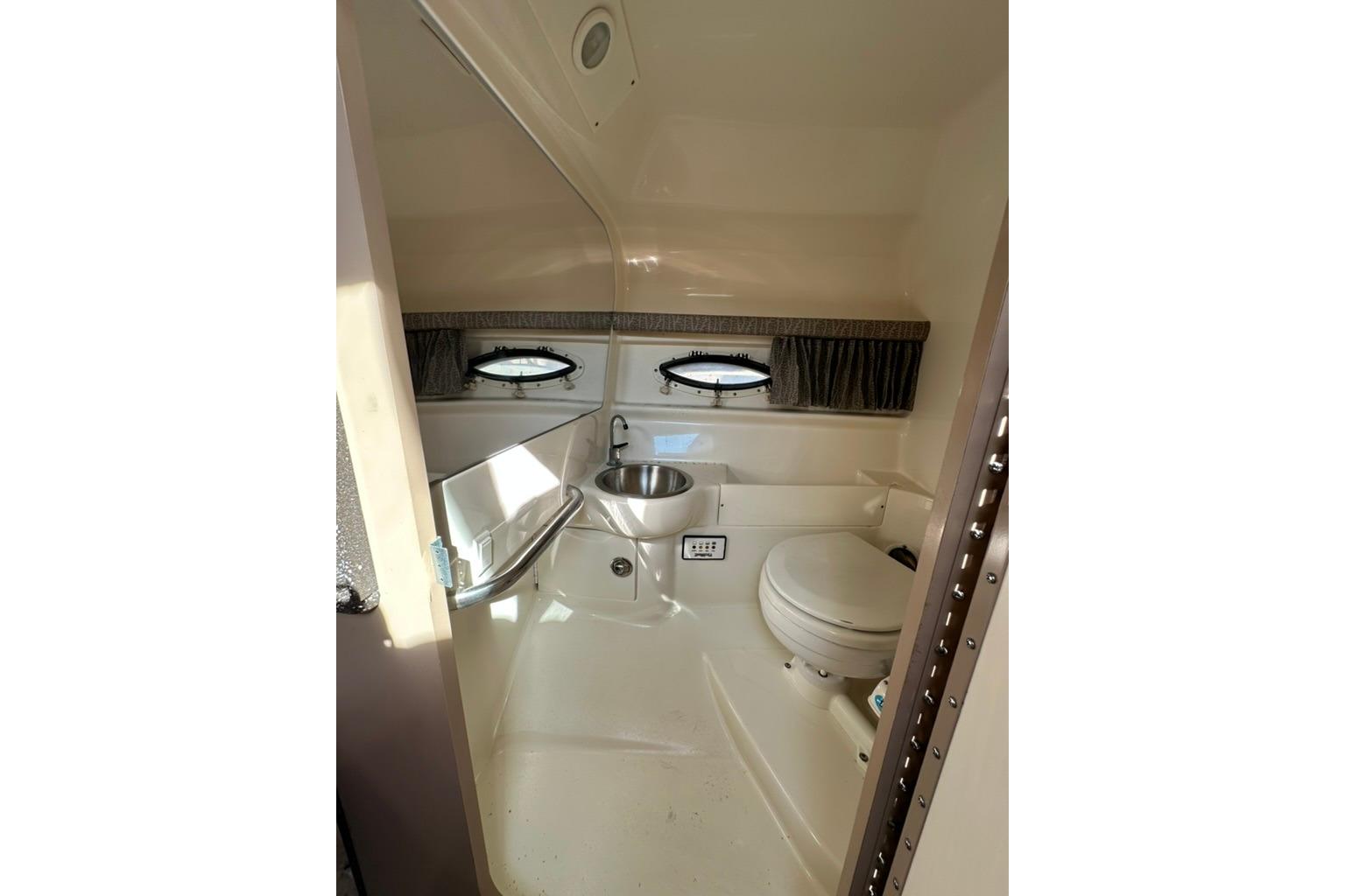 Boat image 17