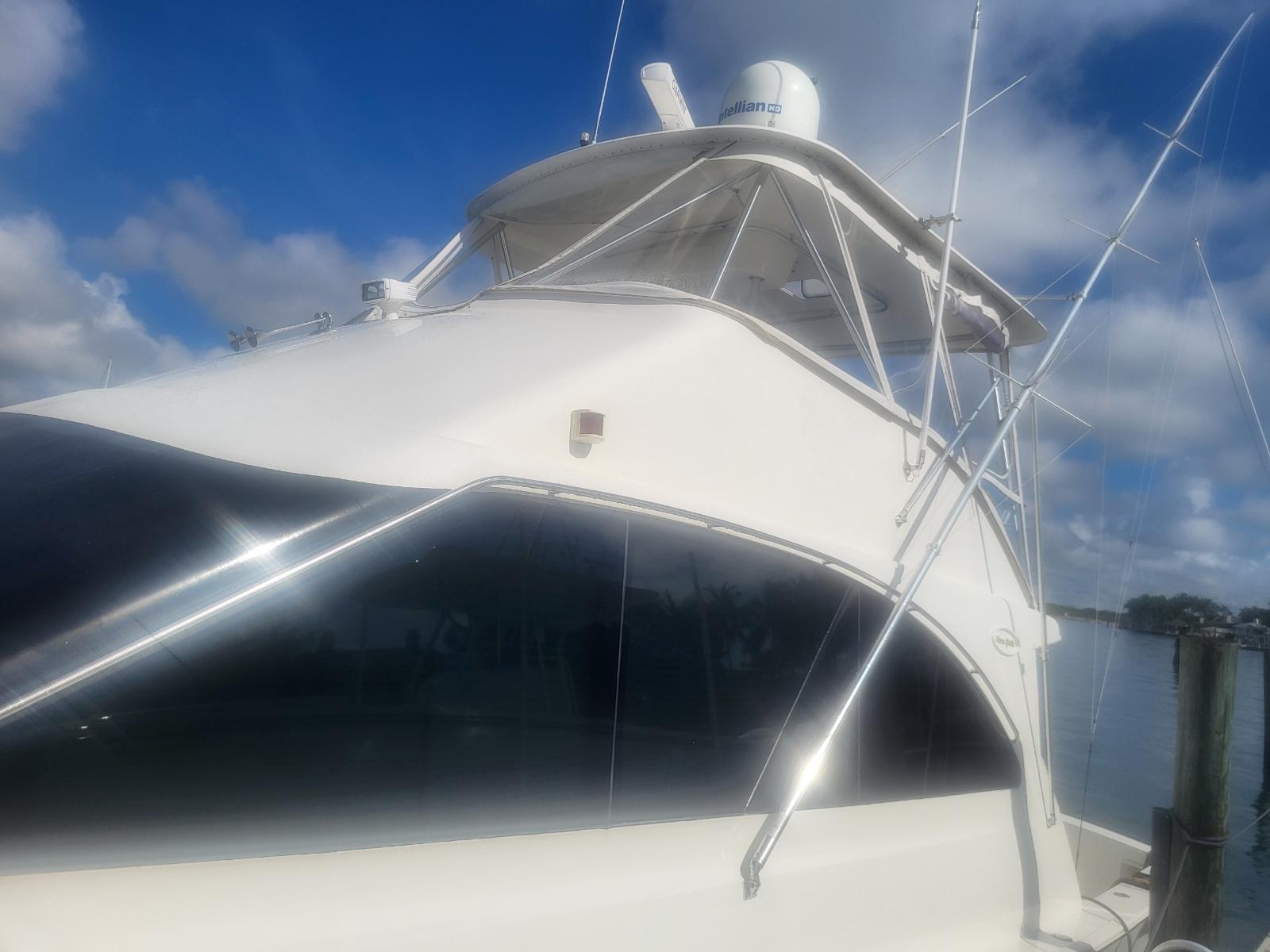 2002-ocean-yachts-52-super-sport-power-9557435-20250514150710669-1_XLARGE