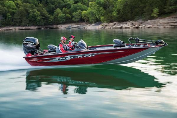 2019 Tracker Boats boat for sale, model of the boat is Pro Team 195 TXW Tournament Edition & Image # 9 of 22