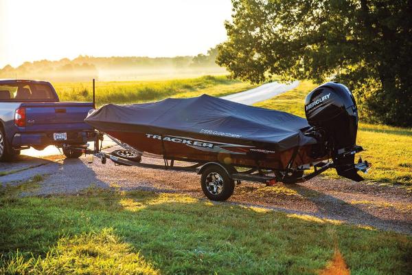 2019 Tracker Boats boat for sale, model of the boat is Pro Team 195 TXW Tournament Edition & Image # 18 of 22