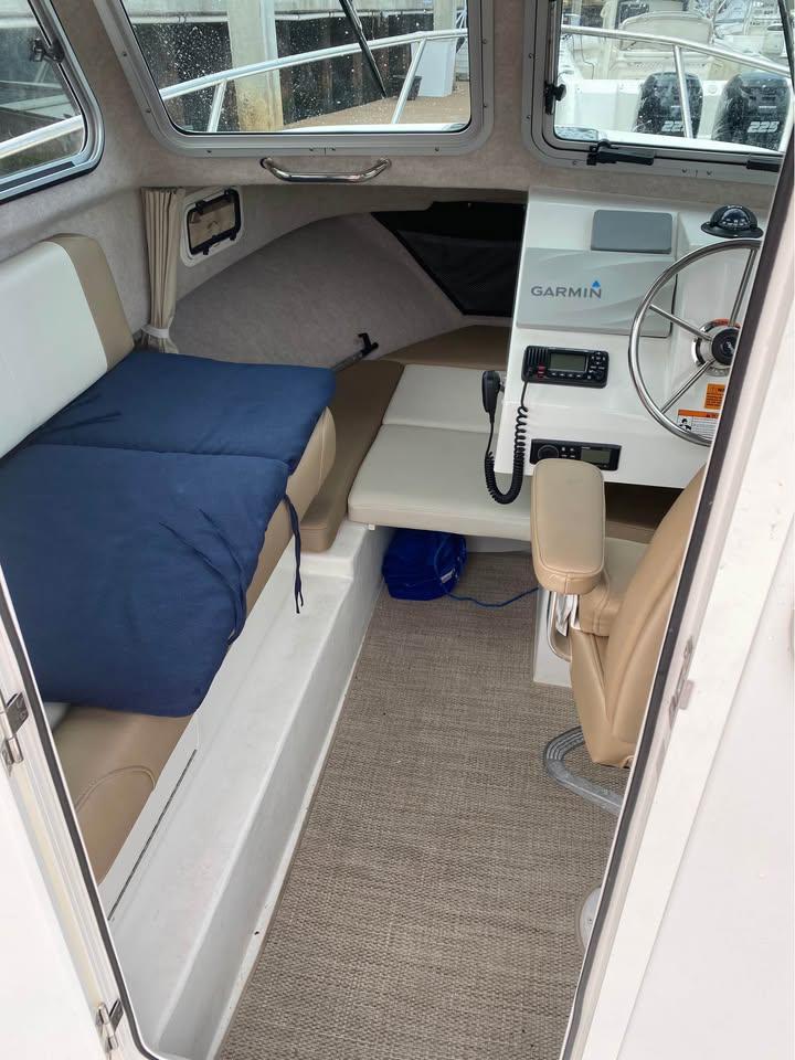 2018-parker-2320-sport-cabin-power-9837440-20250612204916295-1_XLARGE