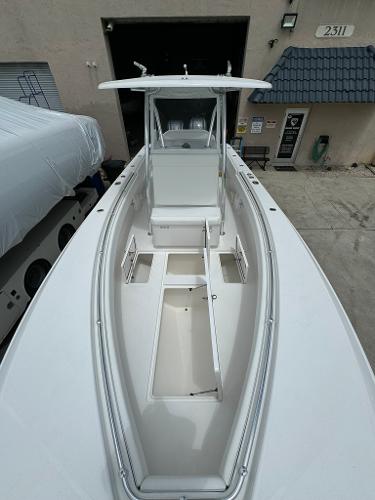 30' Contender, Listing Number 100896565, - Photo No. 7