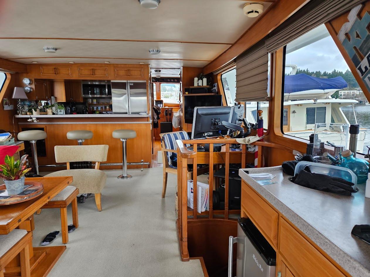 DeFever-53 POC 1987 -WA-US-Interior of 1987 DeFever 53 POC yacht with modern amenities and wooden furnishings.-9787461 | Thumbnail