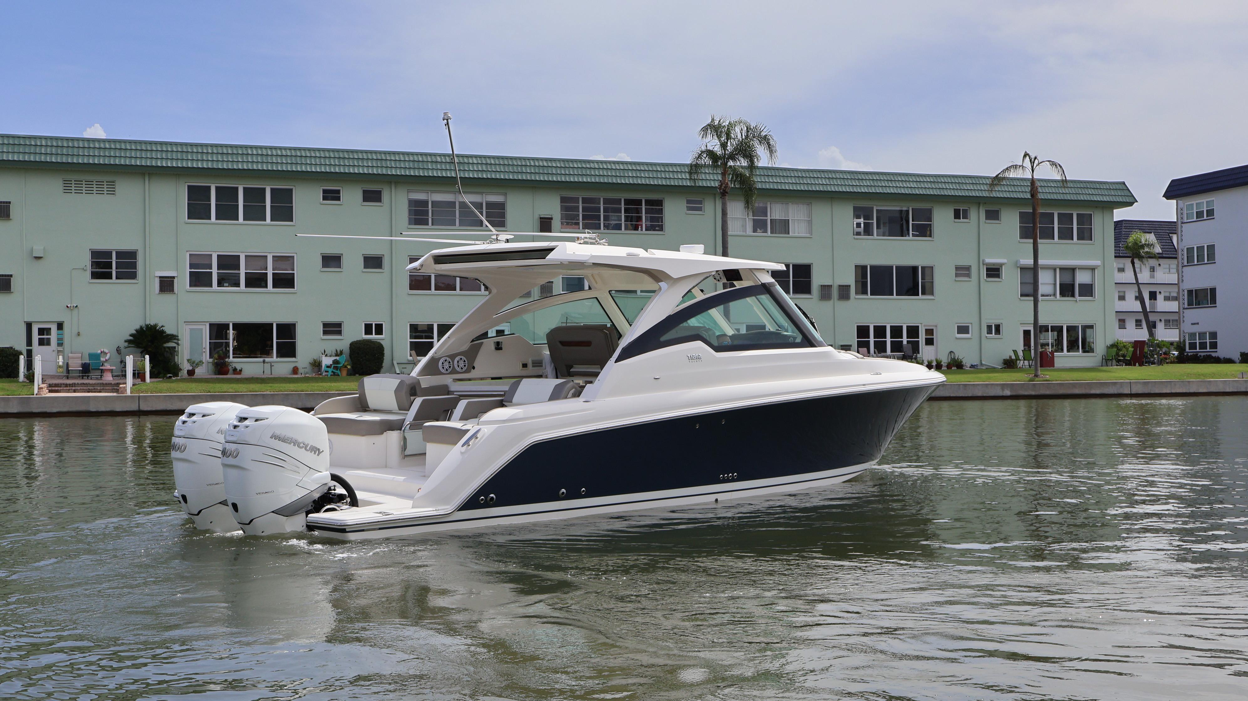 2022 Tiara 34 lx