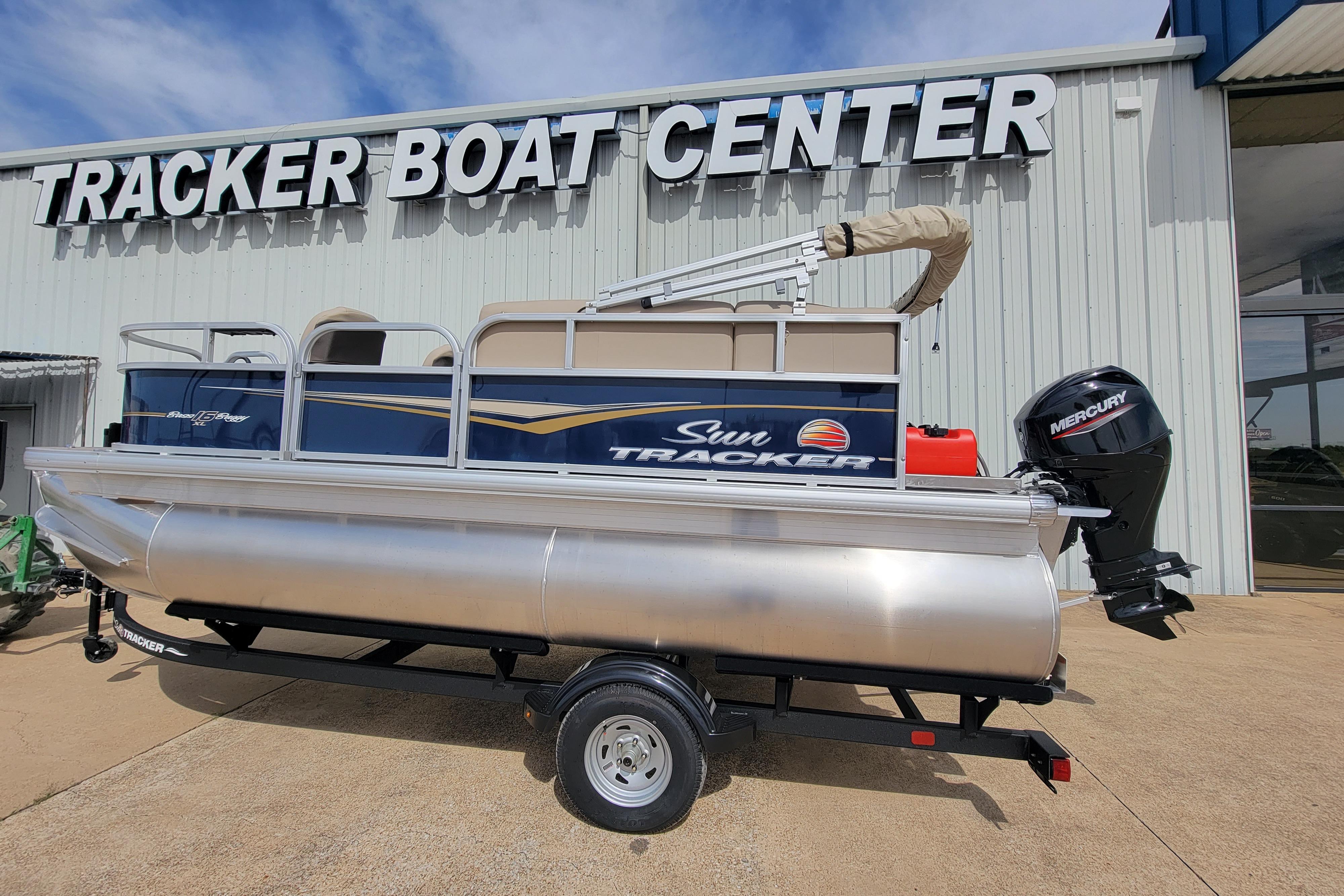 Sun Tracker Bass Buggy 16 DLX boats for sale 