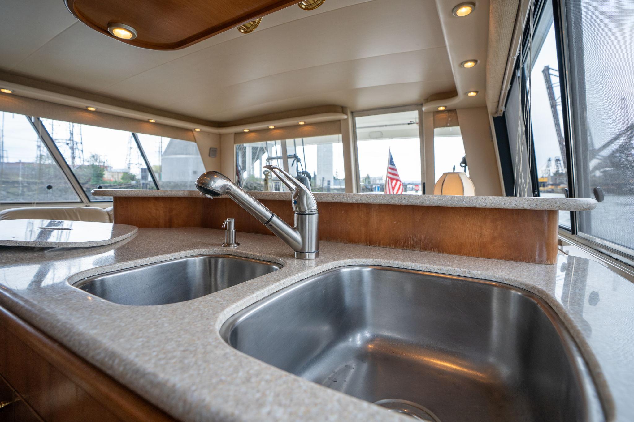 Meridian-490 Pilothouse 2003-Candykiss OR-US-9747473 | Thumbnail
