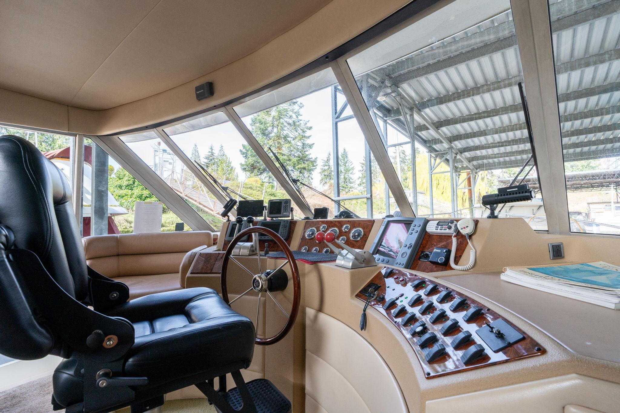 Meridian-490 Pilothouse 2003-Candykiss OR-US-9747473 | Thumbnail