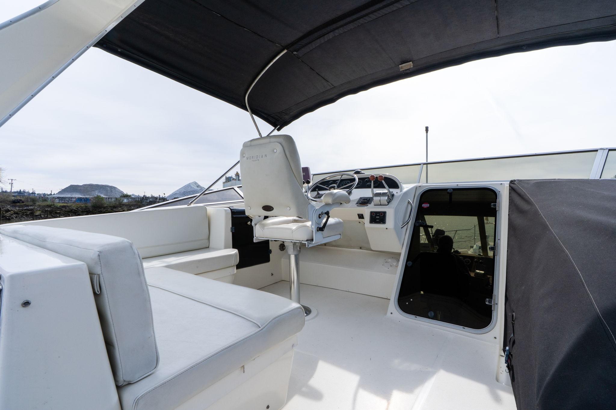 Meridian-490 Pilothouse 2003-Candykiss OR-US-9747473 | Thumbnail