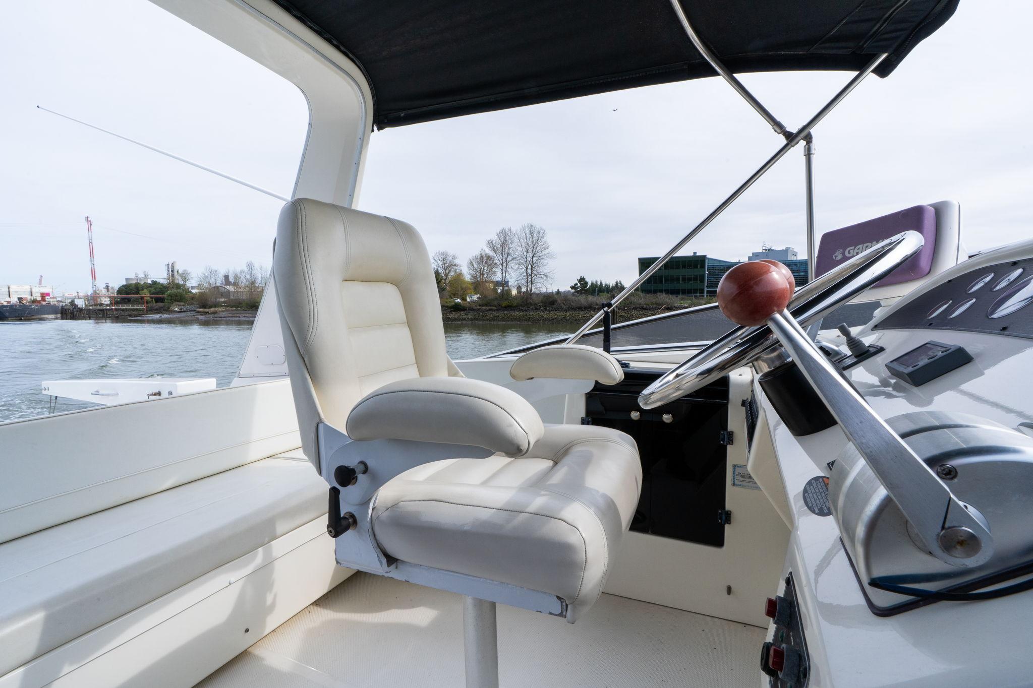 Meridian-490 Pilothouse 2003-Candykiss OR-US-9747473 | Thumbnail