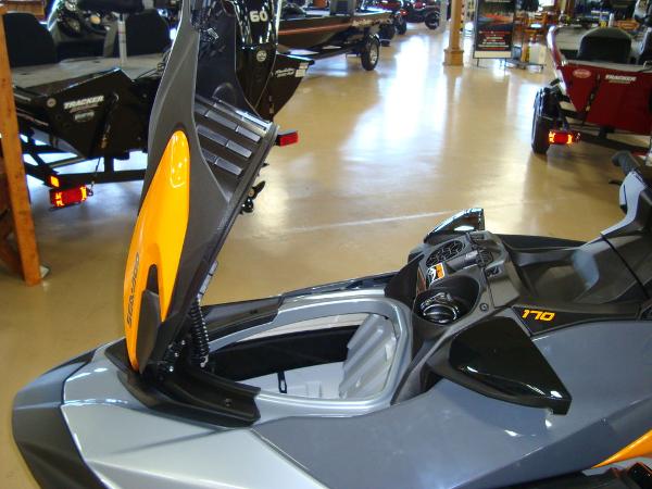 2021 Sea Doo PWC boat for sale, model of the boat is GTI SE 170 W/S & Image # 4 of 9