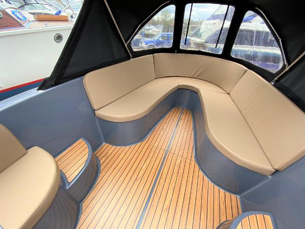 2021 Sunrise 650 Tender / Yamaha 20hp
