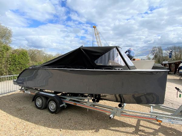 2021 Sunrise 650 Tender / Yamaha 20hp