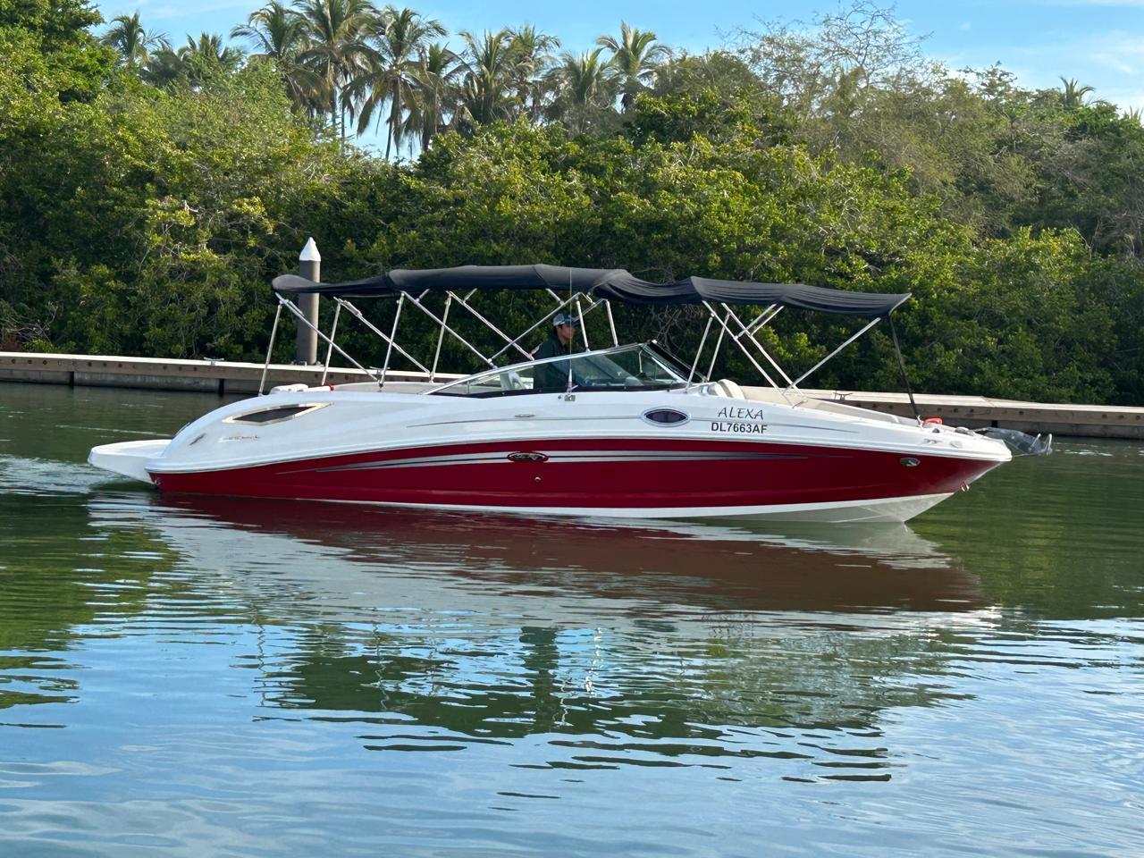 2012 Sea Ray 300 Sundeck @ Puerto Vallarta ROJA