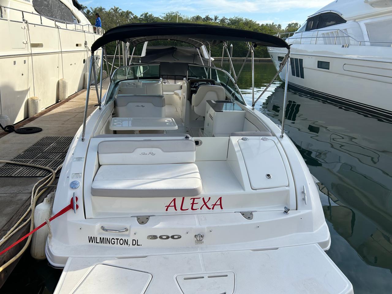 2012 Sea Ray 300 Sundeck @ Puerto Vallarta ROJA