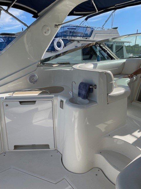 2000-cruisers-3870-power-9787409-20250508122836838-1_XLARGE