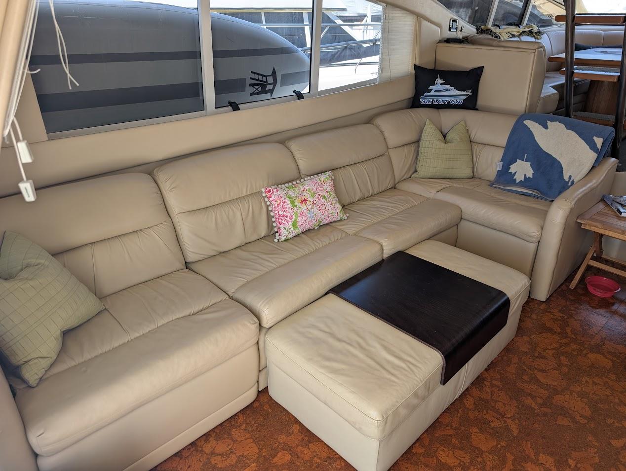 2003-cruisers-yachts-5000-sport-sedan-power-9787490-20250508135553092-1_XLARGE