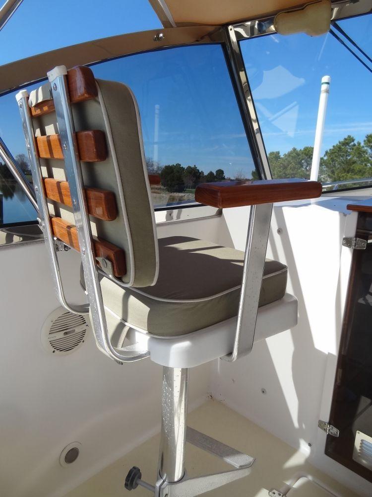 Mates seat