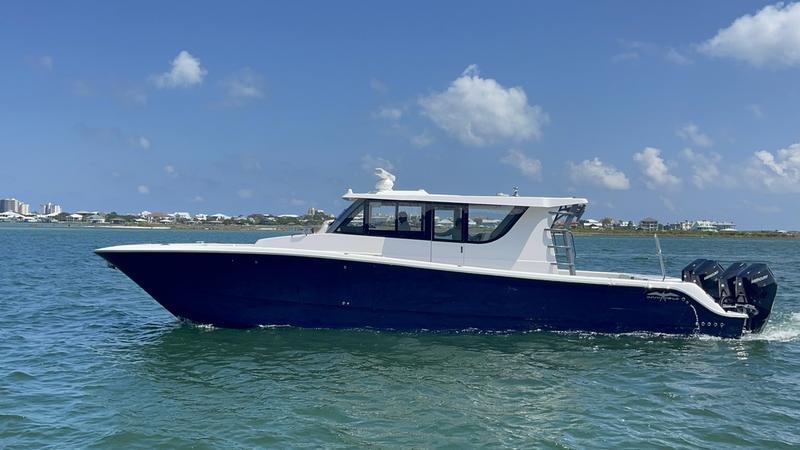 Invincible 46′ Pilothouse Catamaran 2023 | HMY Yachts