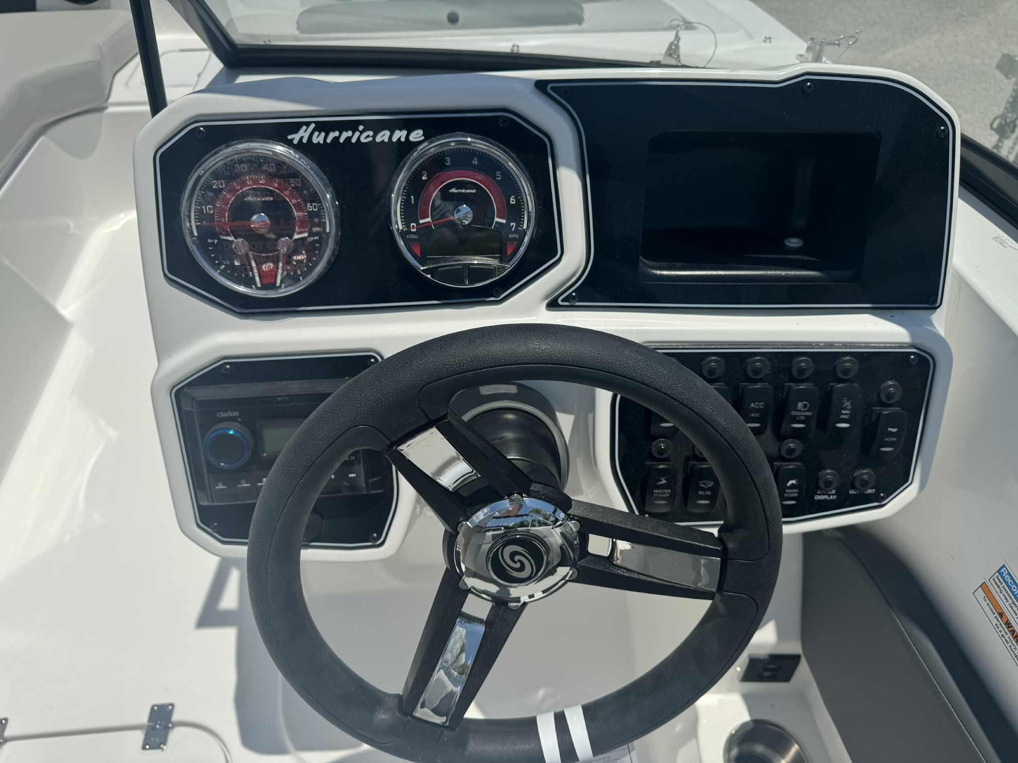 2026 Hurricane SunDeck 2050 OB-2