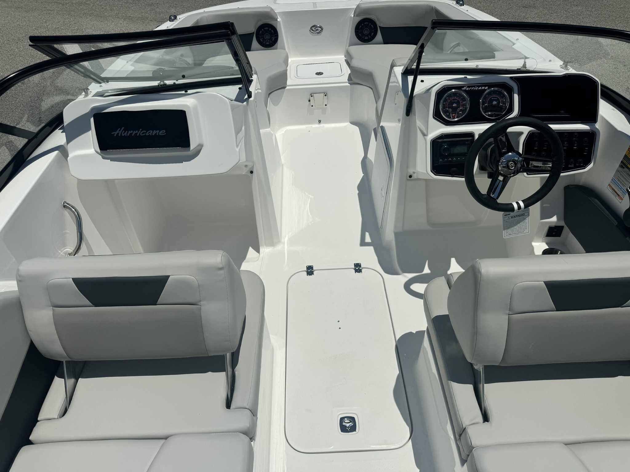 2026 Hurricane SunDeck 2050 OB-3