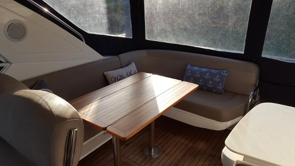 2008 Sealine SC29
