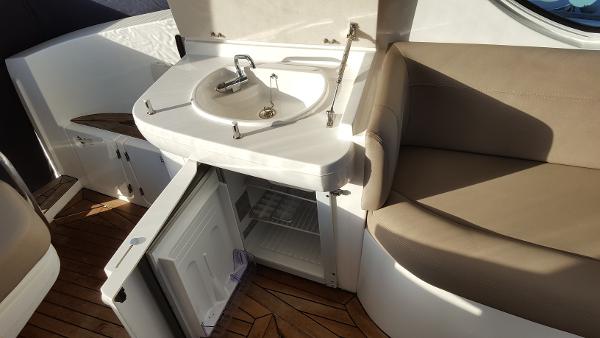 2008 Sealine SC29