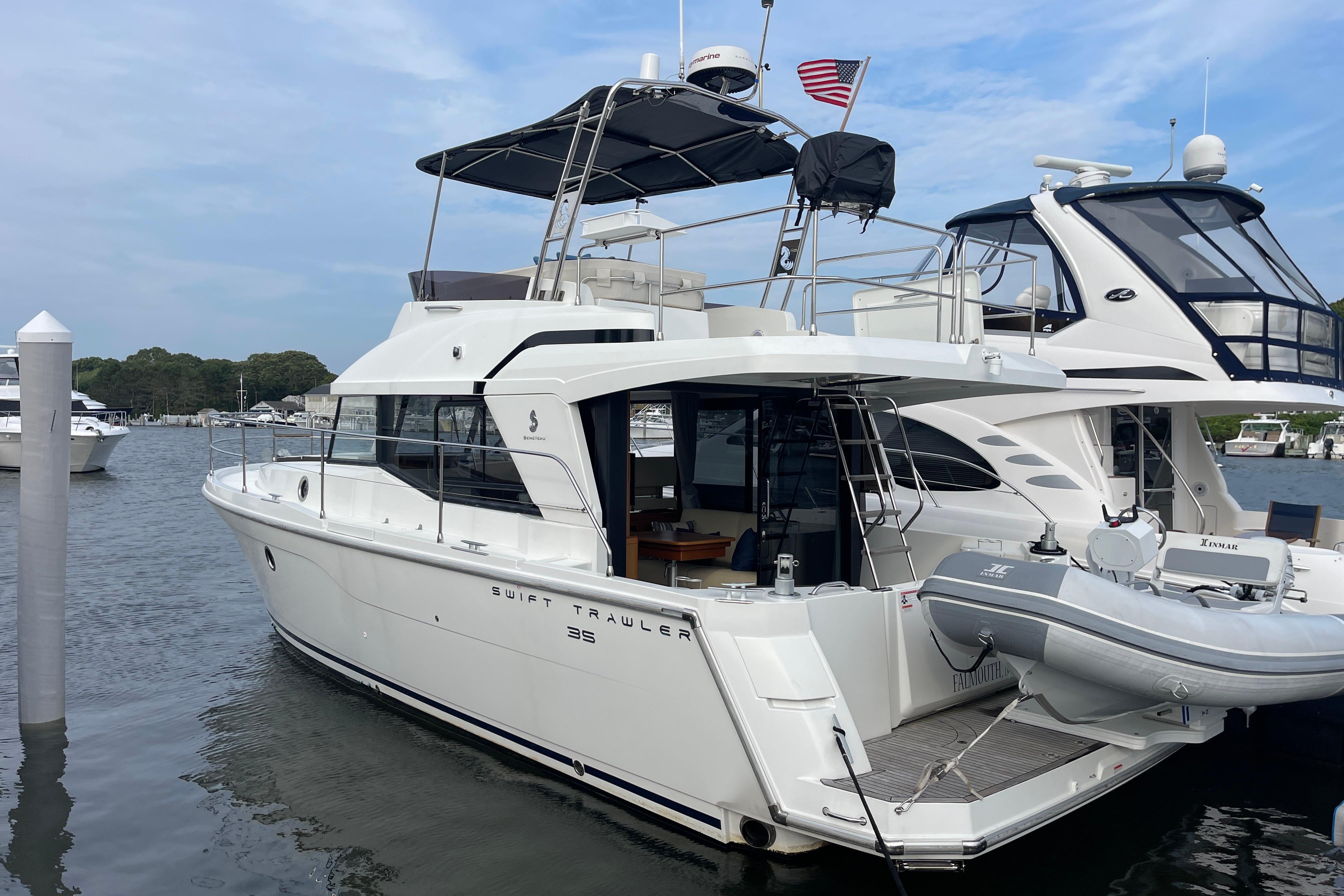 Yacht Photos Pics