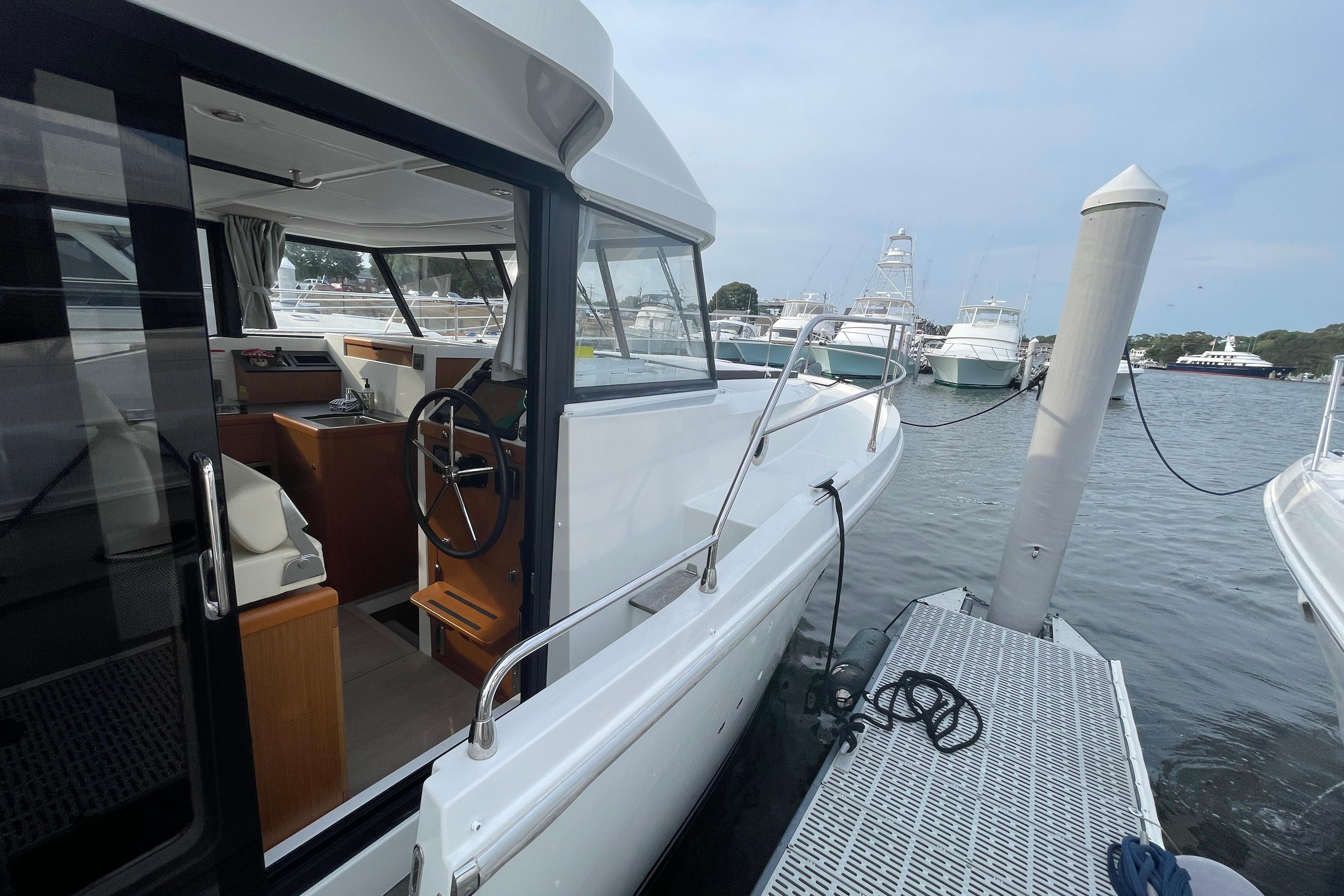 Yacht Photos Pics