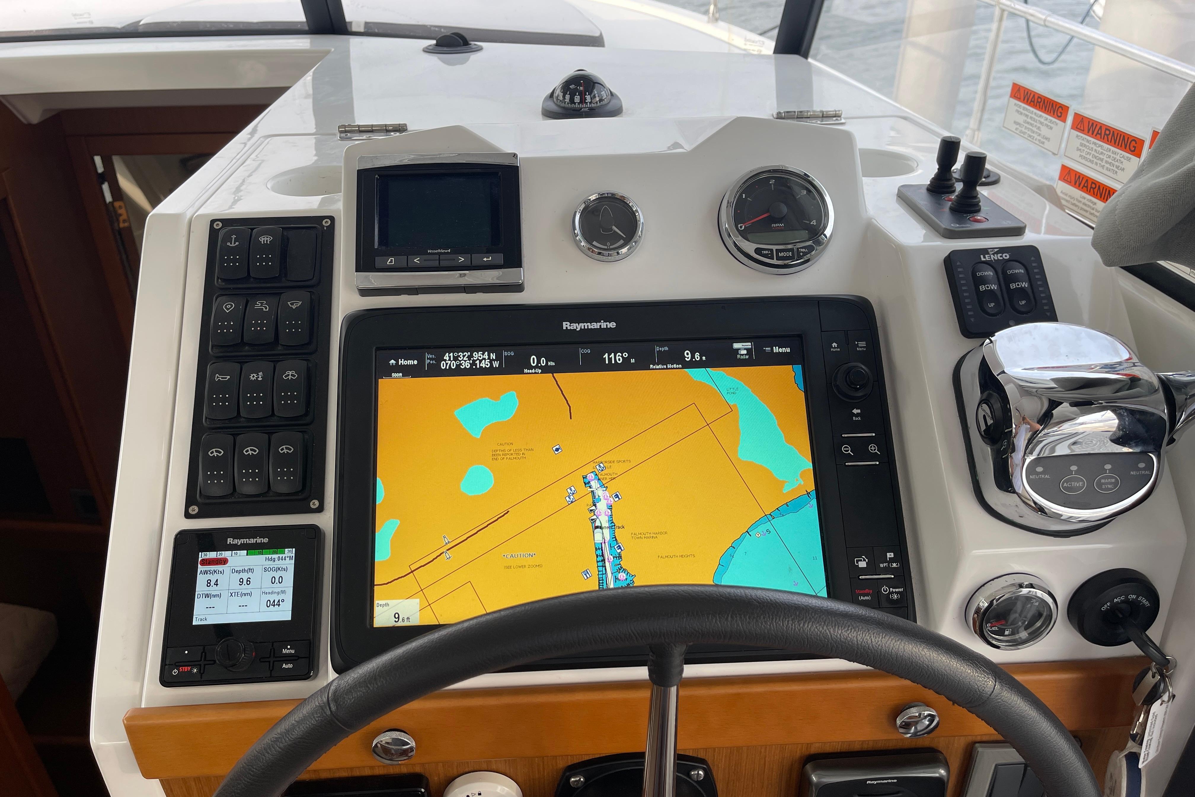 Yacht Photos Pics