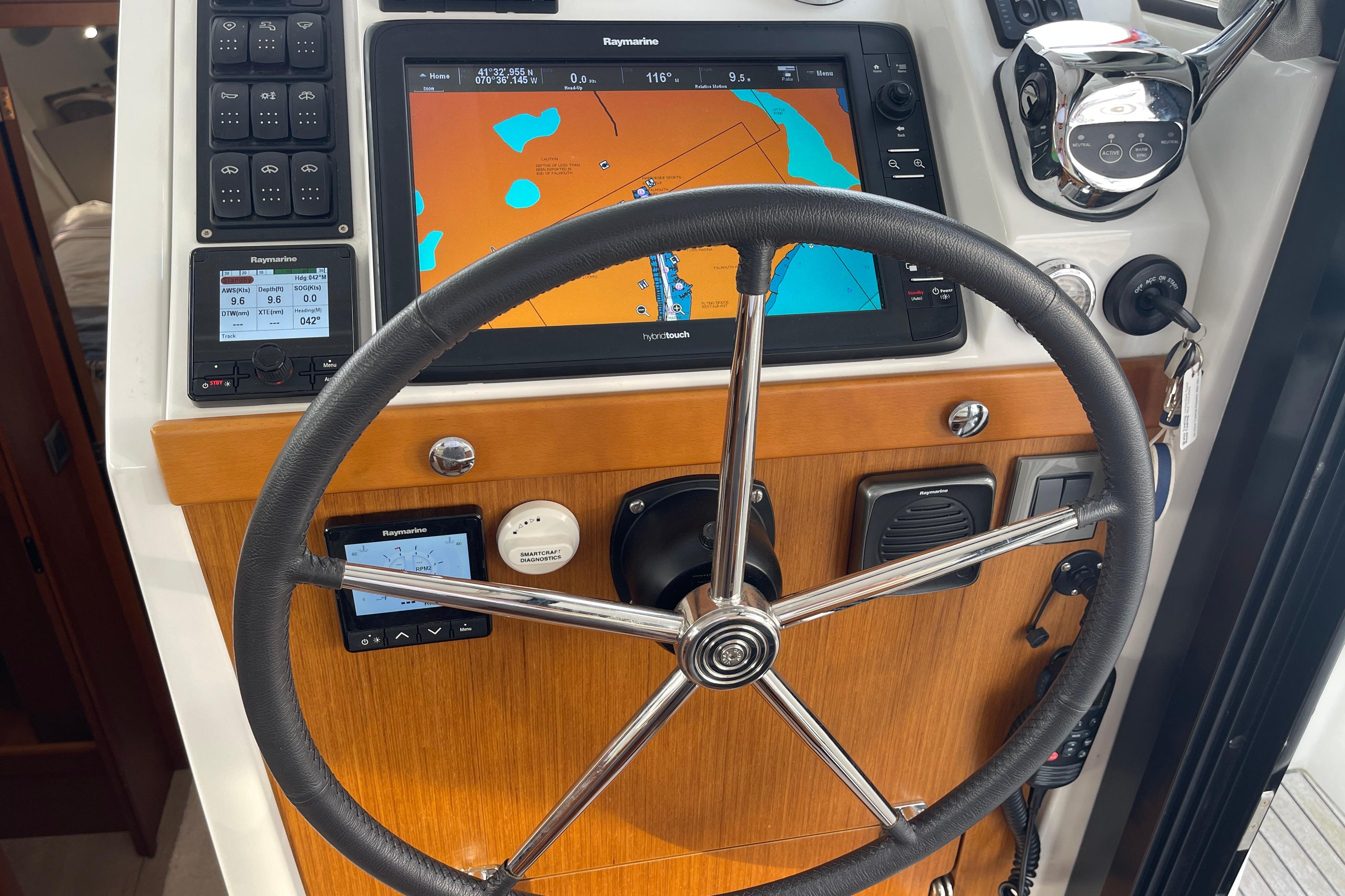 Yacht Photos Pics