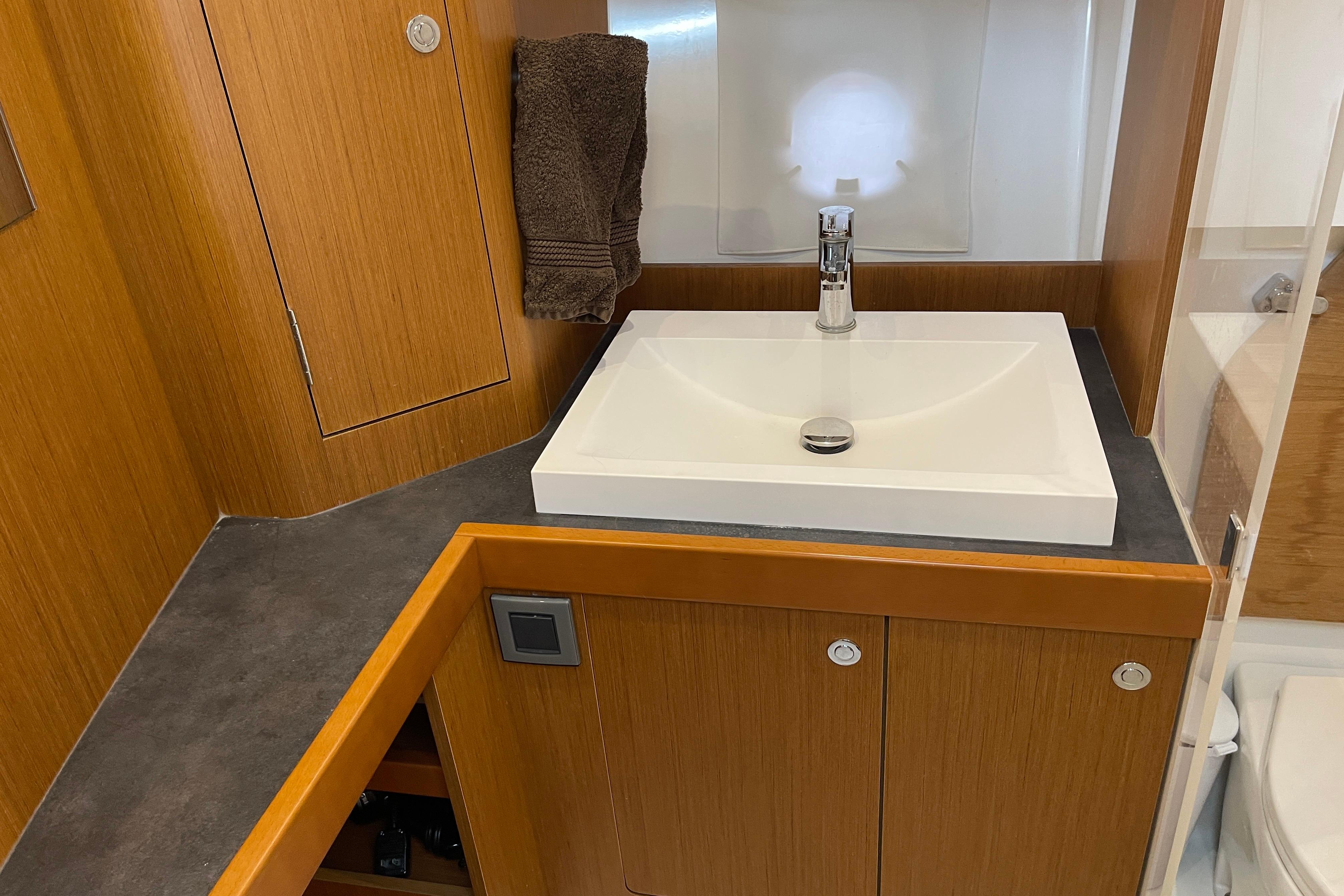 Yacht Photos Pics