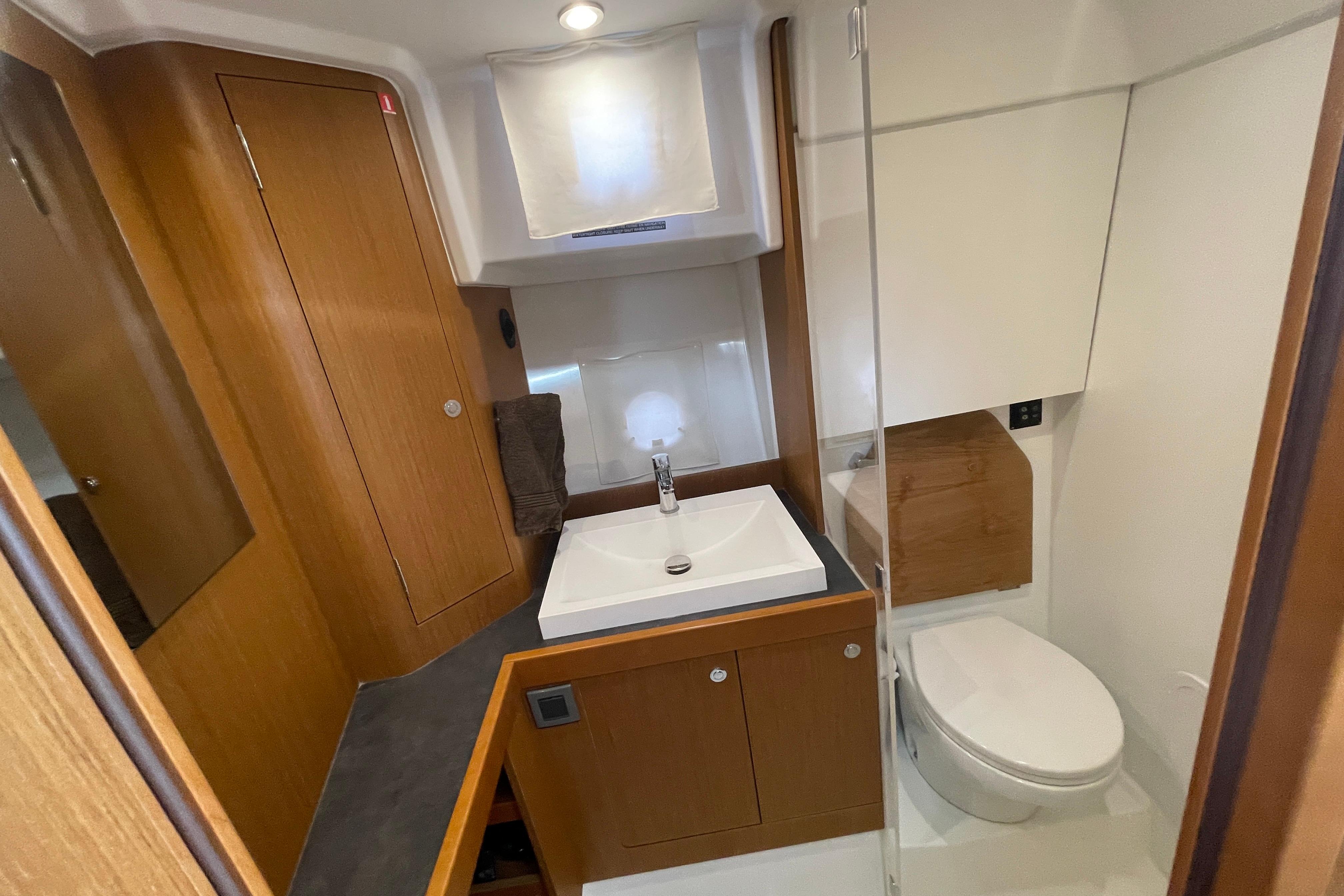 Yacht Photos Pics