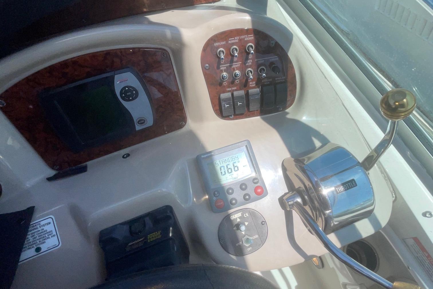 2006 Sea Ray 320 Sundancer #TBDH8864 inventory image at Sun Country Marine Group, Dana Point 2006 Sea Ray 320 Sundancer #TBDH8864 inventory image at Sun Country Marine Group, Dana Point