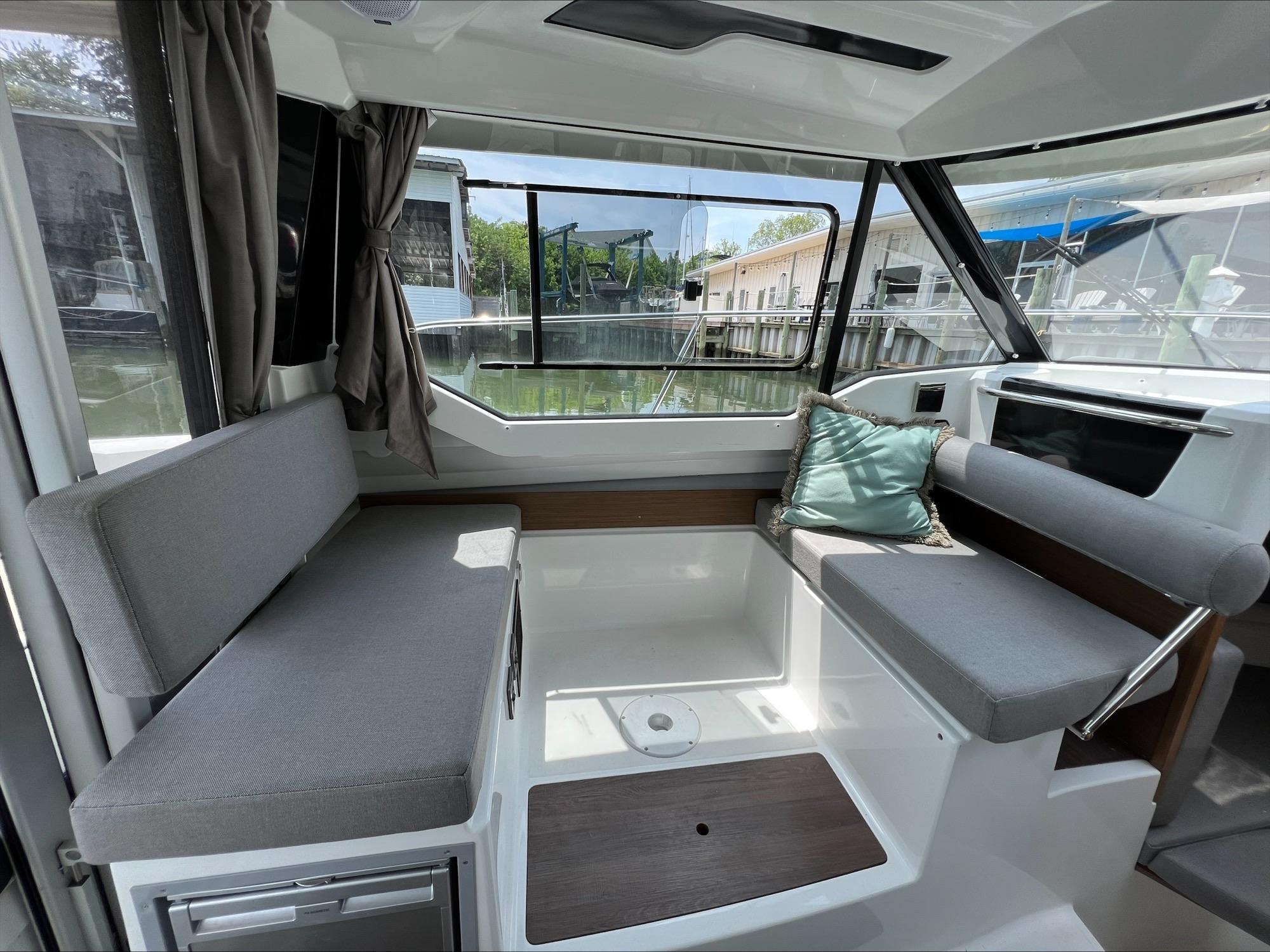 2019 Jeanneau NC795 For Sale | YaZu Yachting | Deltaville