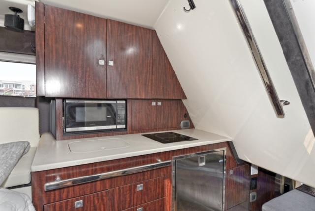 2017 Monterey 36 ISLAND IN THE SUN - Galley Cabinets