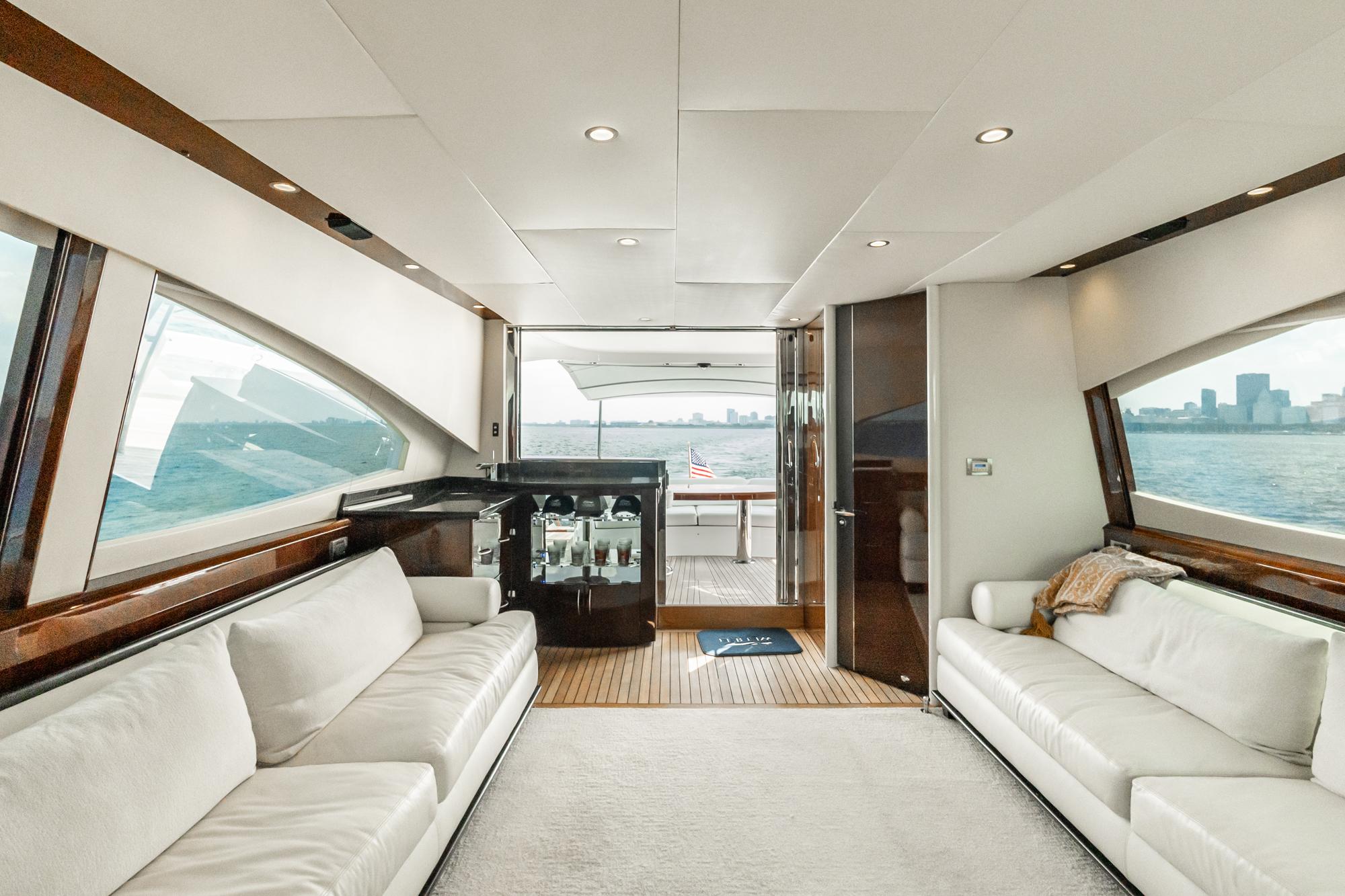 Lazzara-78 LSX TWIN ENGINES 2010-LATITUDE IL-US-Luxurious interior of 2010 Lazzara 78 LSX yacht with elegant seating and ocean view.-9307533 | Thumbnail