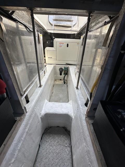 2000-carver-450-voyager-pilothouse-power-9497537-20240807065829458-1_XLARGE