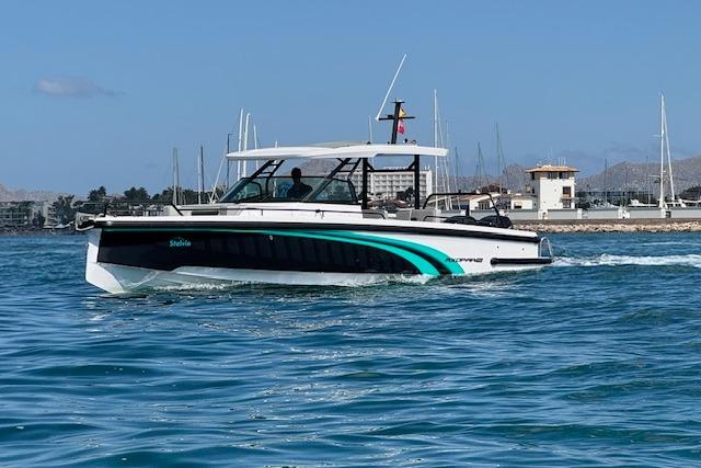 Axopar 37 Sun Top (De ocasión)