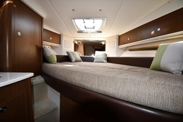 33' Sea Ray, Listing Number 100912517, - Photo No. 41